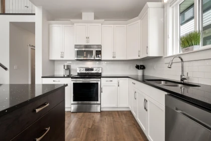 Kitchen Island Photo of 6 7328 Morrow Road, Agassiz, BC