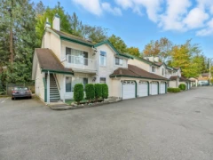 210 10308 155a Street, Surrey, BC