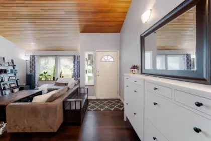 Breakfast Nook Photo of 8034 138 Street, Surrey, BC