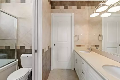 Laundry Room Photo of 1529 W 61st Avenue, Vancouver, BC