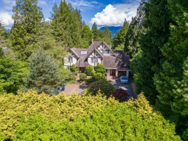 4755 W 4th Avenue, Vancouver, BC, Vancouver — Single Family Residence for sale