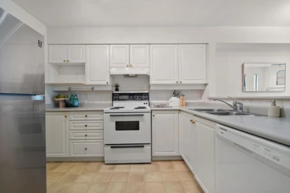 209B 7025 Stride Avenue, Burnaby, BC, Burnaby — Apartment/Condo for sale