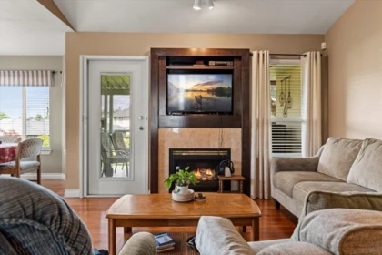 Basement Recreation Room Photo of 54 32777 Chilcotin Drive, Abbotsford, BC