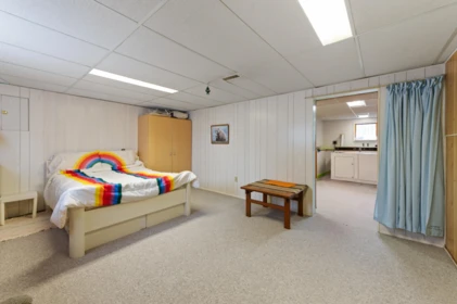 Hallway Photo of 627 Harrison Avenue, Coquitlam, BC