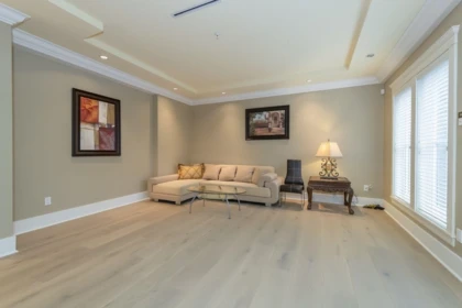 Entry Foyer Photo of 1121 W 39th Avenue, Vancouver, BC