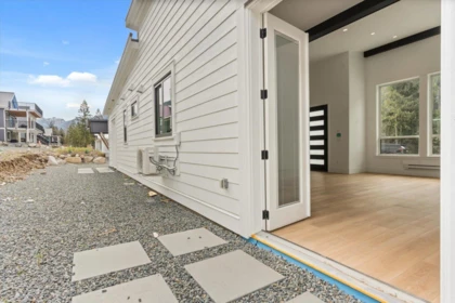 Outdoor Patio Photo of HG185 71376 Grove Place, Hope, BC