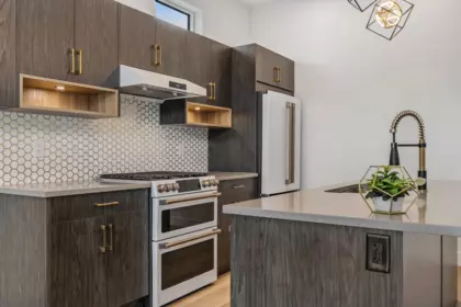 Kitchen Photo of 46070 First Avenue, Chilliwack, BC