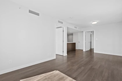 807 8238 Lord Street, Vancouver, BC, Vancouver — Apartment/Condo for sale