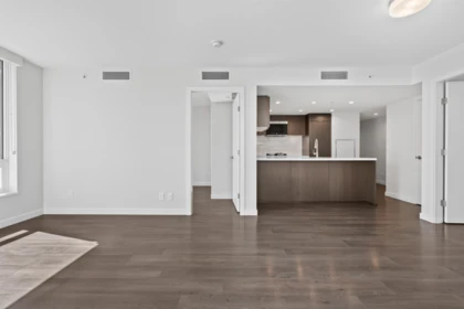 807 8238 Lord Street, Vancouver, BC, Vancouver — Apartment/Condo for sale