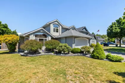 18851 64a Avenue, Surrey, BC, Surrey — Single Family Residence for sale