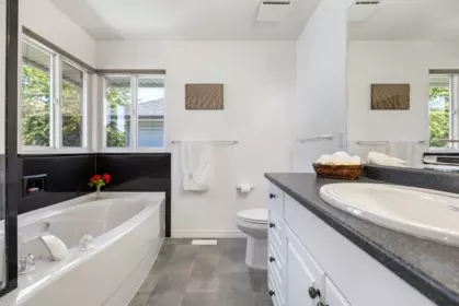 Hot Tub / Spa Photo of 18851 64a Avenue, Surrey, BC
