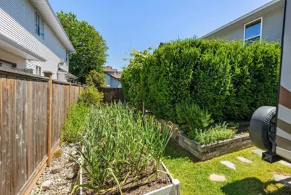 Laundry Room Photo of 18851 64a Avenue, Surrey, BC