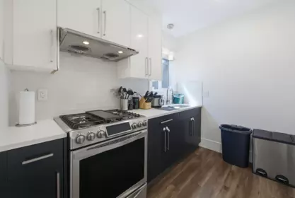 Breakfast Nook Photo of 15868 105a Avenue, Surrey, BC