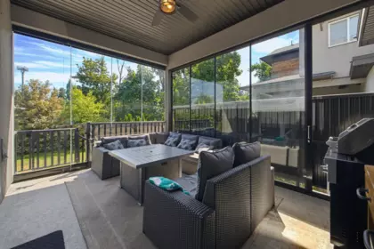 Office / Den Photo of 15868 105a Avenue, Surrey, BC