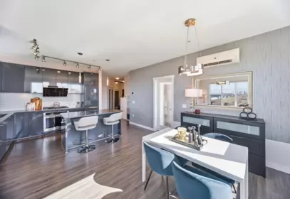 Kitchen Island Photo of 506 9366 Tomicki Avenue, Richmond, BC
