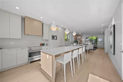 3 4963 Chester Street, Vancouver, BC, Vancouver — Half Duplex for sale