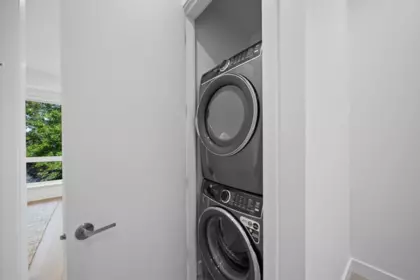 Laundry Room Photo of 3 4963 Chester Street, Vancouver, BC