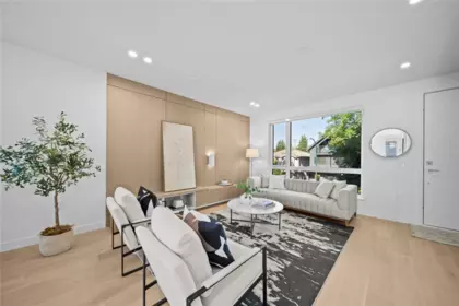3 4963 Chester Street, Vancouver, BC, Vancouver — Half Duplex for sale