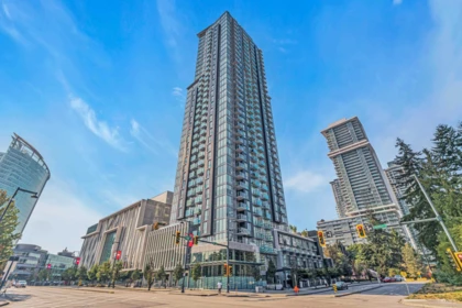 1208 13438 Central Avenue, Surrey, BC, Surrey — Apartment/Condo for sale