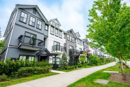 8142 202 Street, Langley, BC, Langley — Row House (Non-Strata) for sale