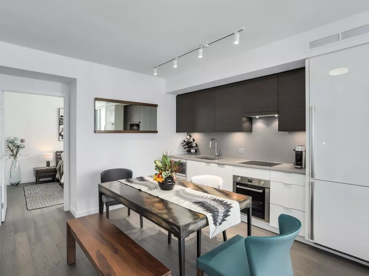 Dining Area Photo of 808 1688 Pullman Porter Street, Vancouver, BC