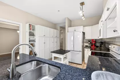 Guest Bathroom Photo of 24 998 Riverside Drive, Port Coquitlam, BC