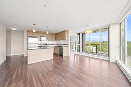 Breakfast Nook Photo of 701 12079 Harris Road, Pitt Meadows, BC