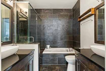 Guest Bathroom Photo of 1706 5260 Goldspring Place, Chilliwack, BC