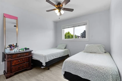 Hallway Photo of 32745 Okanagan Drive, Abbotsford, BC