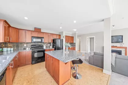 308 5430 201 Street, Langley, BC, Langley — Apartment/Condo for sale