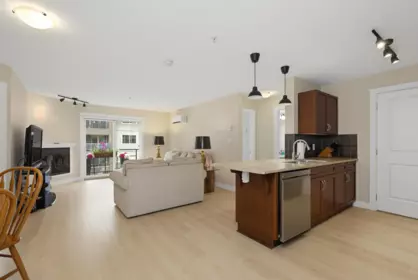 306 2038 Sandalwood Crescent, Abbotsford, BC, Abbotsford — Apartment/Condo for sale