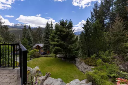Garden / Landscaping Photo of 9503 Emerald Drive, Whistler, BC