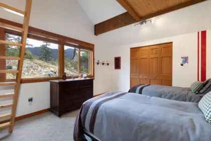 Hallway Photo of 9503 Emerald Drive, Whistler, BC