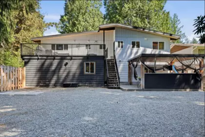 Basement Recreation Room Photo of 1707 Dempsey Road, North Vancouver, BC