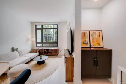Guest Bathroom Photo of 6292 Oak Street, Vancouver, BC