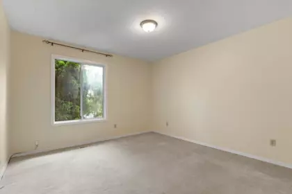 Bedroom 2 Photo of 19 3350 Elmwood Drive, Abbotsford, BC