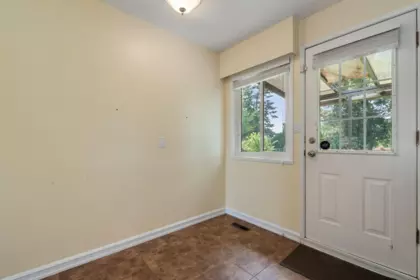 46144 Clare Avenue, Chilliwack, BC, Chilliwack — Single Family Residence for sale