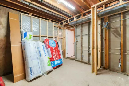 Garage Interior Photo of 46144 Clare Avenue, Chilliwack, BC