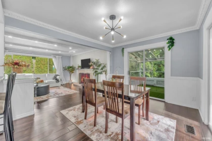 Breakfast Nook Photo of 4380 Woodcrest Road, West Vancouver, BC