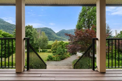 608 Arnold Road, Abbotsford, BC, Abbotsford — Single Family Residence for sale