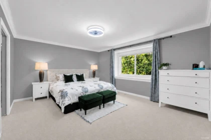 Swimming Pool Photo of 10 3502 150a Street, Surrey, BC