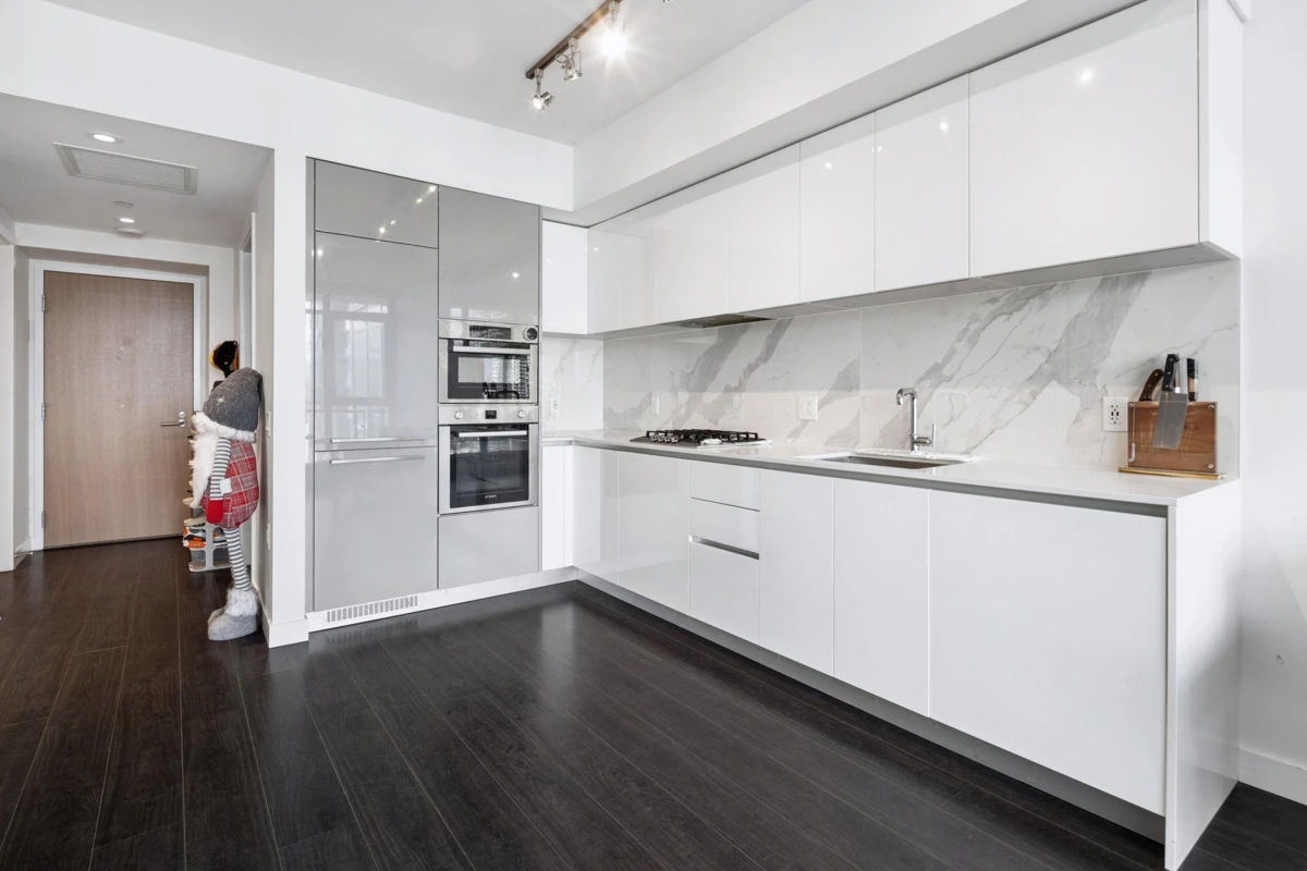 Dining Area Photo of 2903 2085 Skyline Court, Burnaby, BC