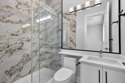 Powder Room Photo of 11688 96 Avenue, Delta, BC