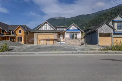10022 Trillium Way, Rosedale, BC, Rosedale — Single Family Residence for sale