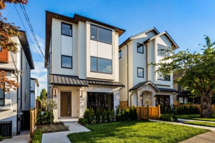 1 6682 Napier Street, Burnaby, BC, Burnaby — Half Duplex for sale