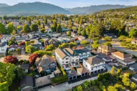 1 6682 Napier Street, Burnaby, BC