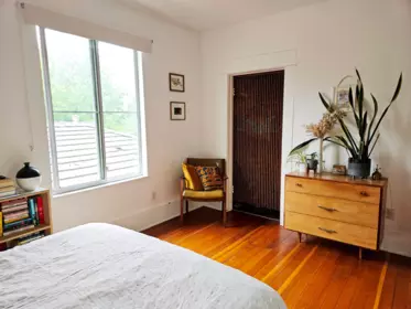 Breakfast Nook Photo of 2834 Victoria Drive, Vancouver, BC