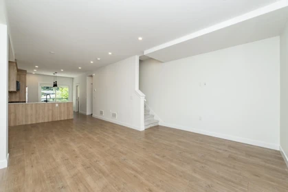 Basement Recreation Room Photo of 9 10527 155 Street, Surrey, BC
