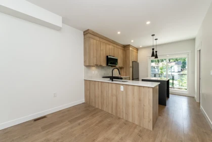 9 10527 155 Street, Surrey, BC, Surrey — Townhouse for sale