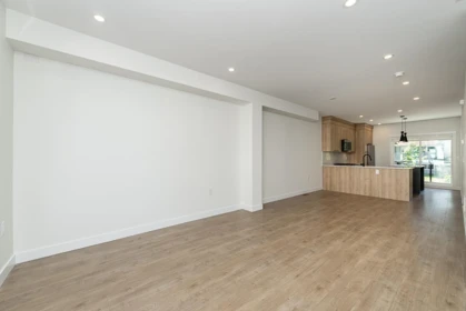 Loft / Bonus Room Photo of 9 10527 155 Street, Surrey, BC